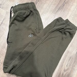 Alo Olive Green Jogger
